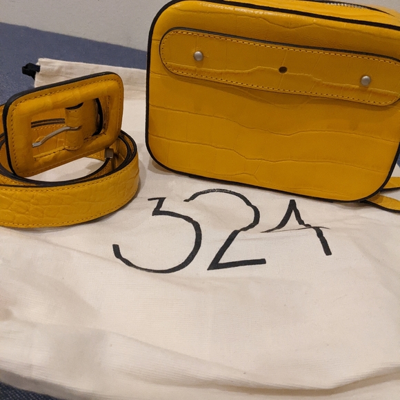 324 New York Yellow Croc Embossed Leather Belt Bag - Picture 9 of 9